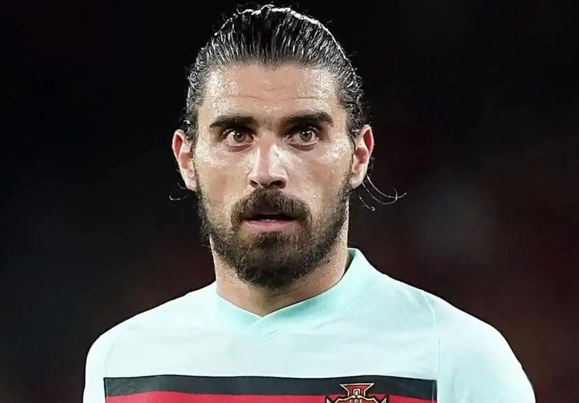 托特纳姆热, 曝热刺截胡, entit